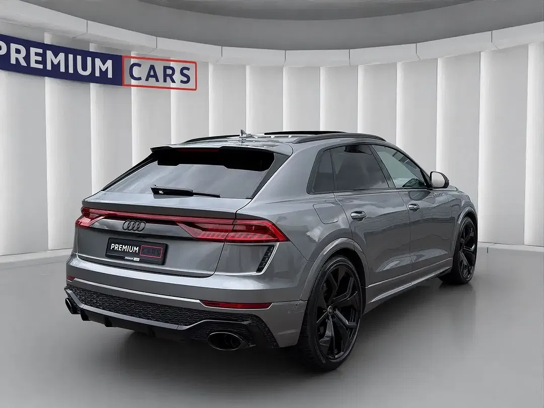 Audi RS Q8 - Thumbnail 5