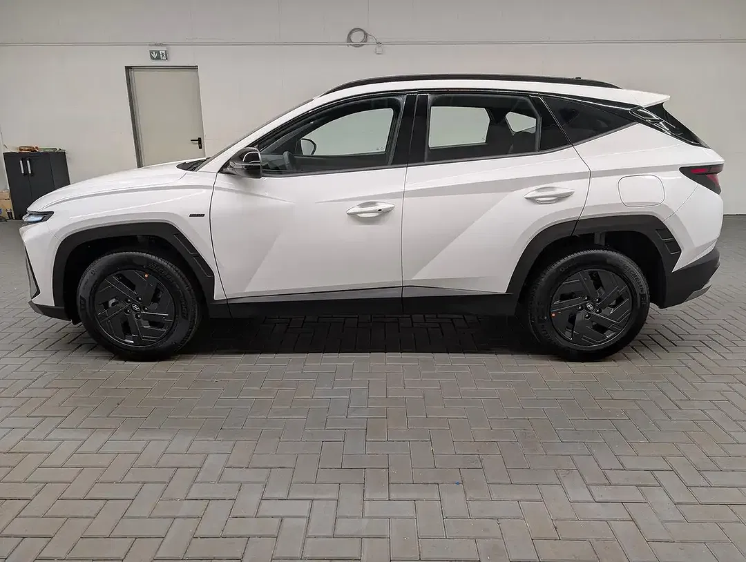 Hyundai TUCSON - Thumbnail 2