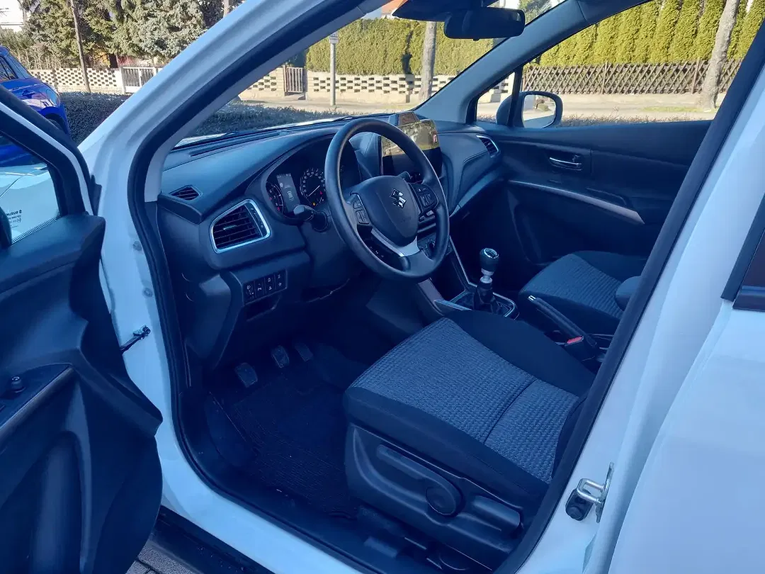Suzuki S-Cross - Thumbnail 13