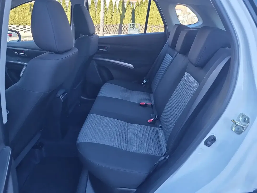 Suzuki S-Cross - Thumbnail 15