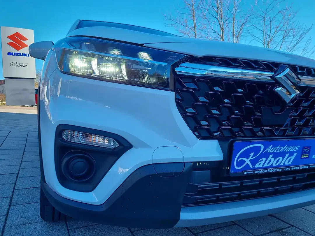 Suzuki S-Cross - Thumbnail 8