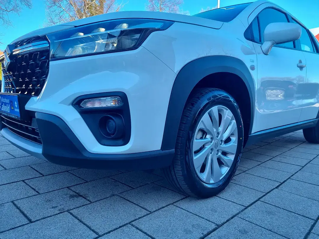 Suzuki S-Cross - Thumbnail 9