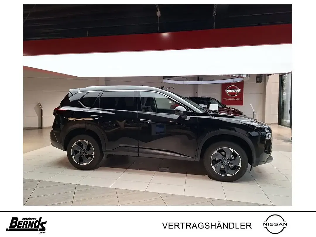 Nissan X-Trail - Thumbnail 4