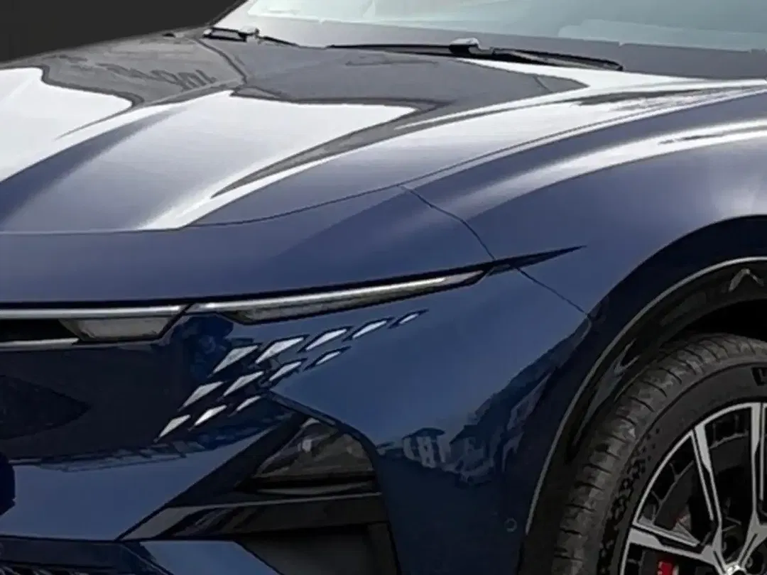 Alpine A390 - Thumbnail 5