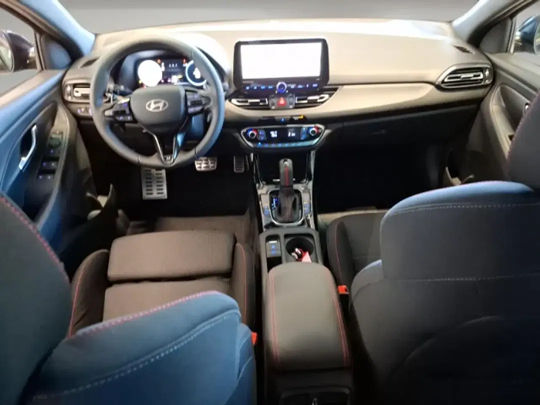 Hyundai i30 - Thumbnail 11