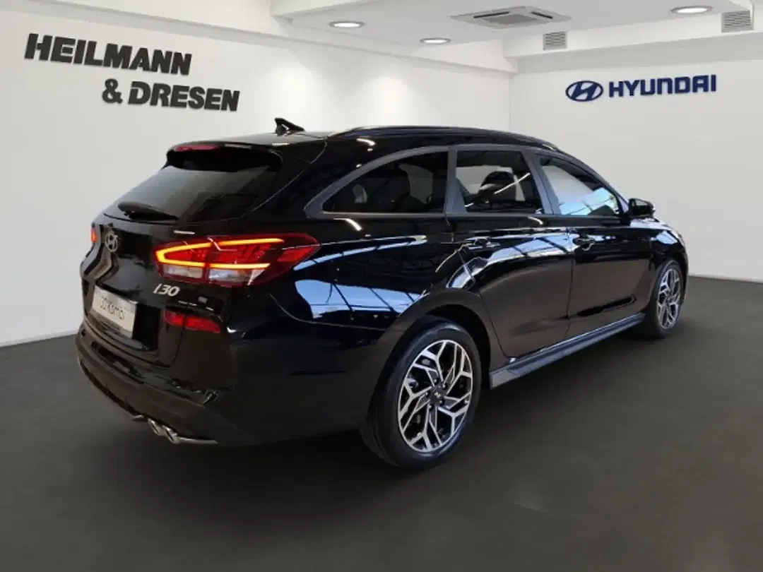 Hyundai i30 - Thumbnail 3