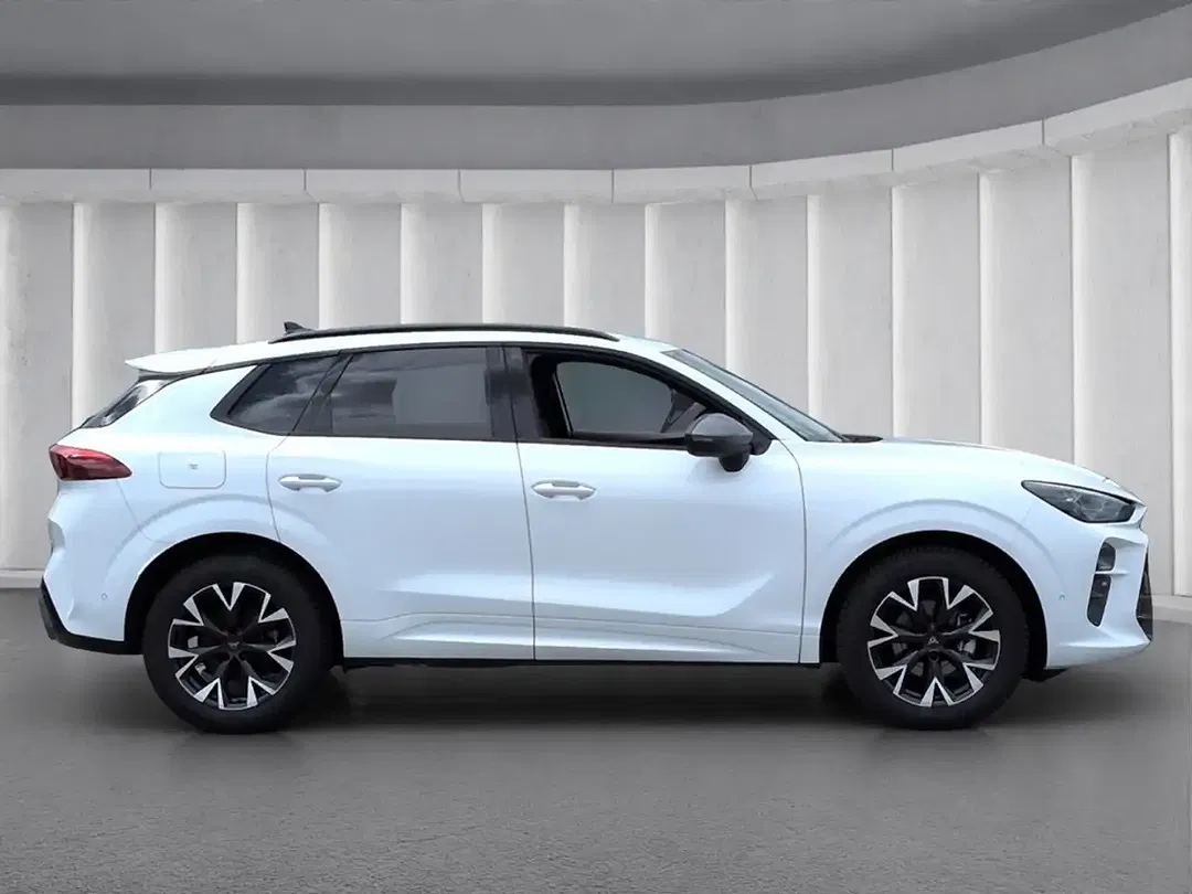 CUPRA Terramar - Thumbnail 2