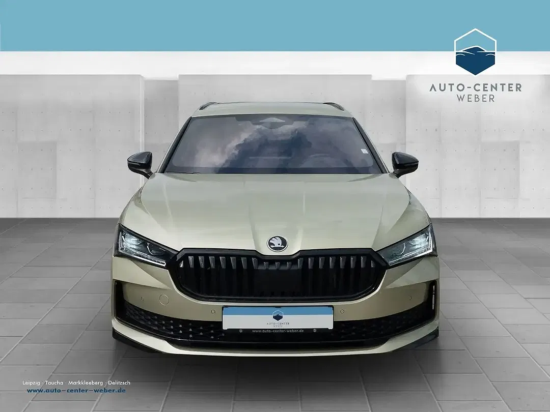 Skoda Superb - Thumbnail 2