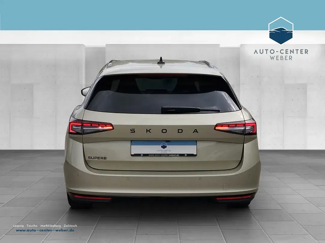 Skoda Superb - Thumbnail 5