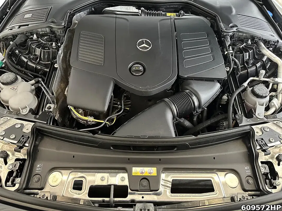Mercedes-Benz CLE 300 - Thumbnail 6