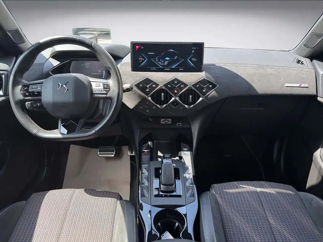 DS Automobiles DS 3 Crossback - Thumbnail 11