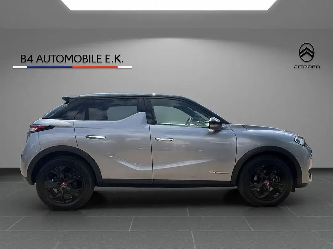 DS Automobiles DS 3 Crossback - Thumbnail 4