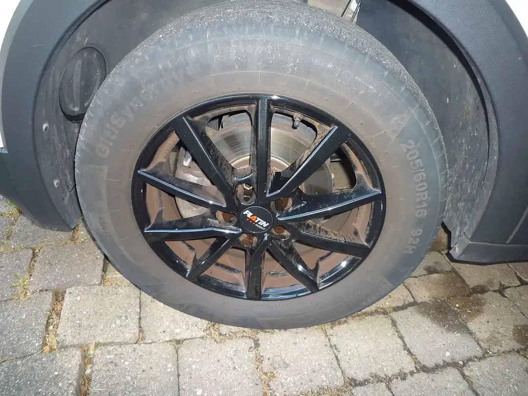 Volkswagen T-Cross - Thumbnail 14