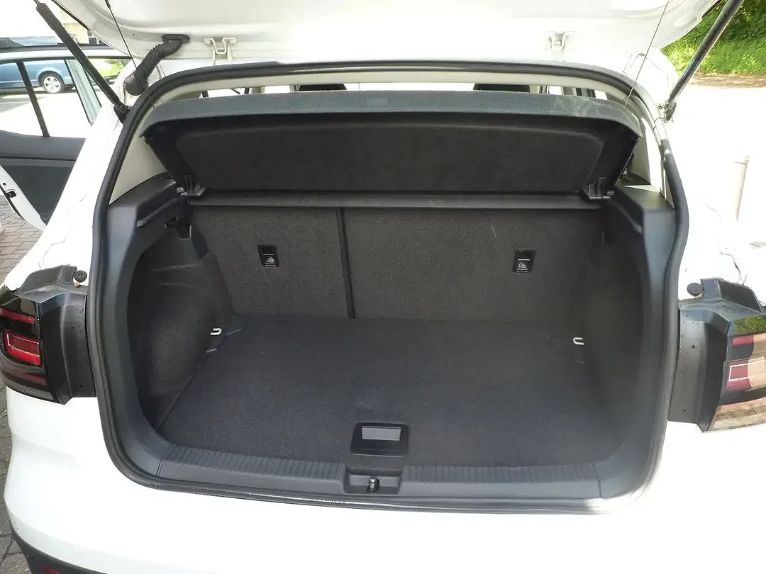 Volkswagen T-Cross - Thumbnail 7