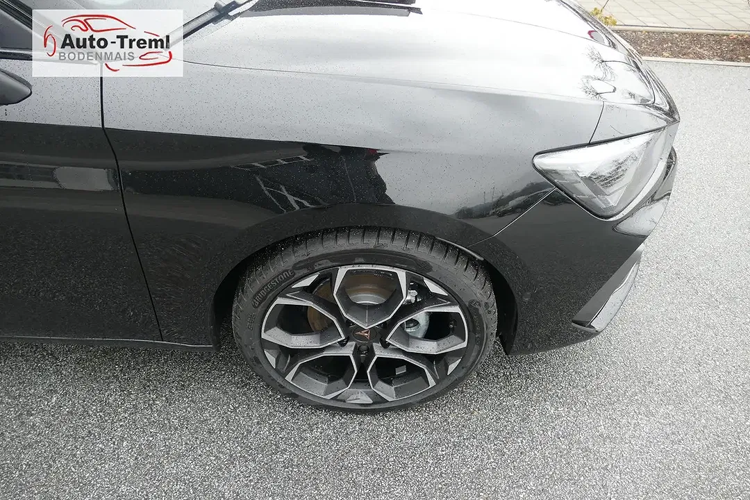 CUPRA Leon - Thumbnail 10