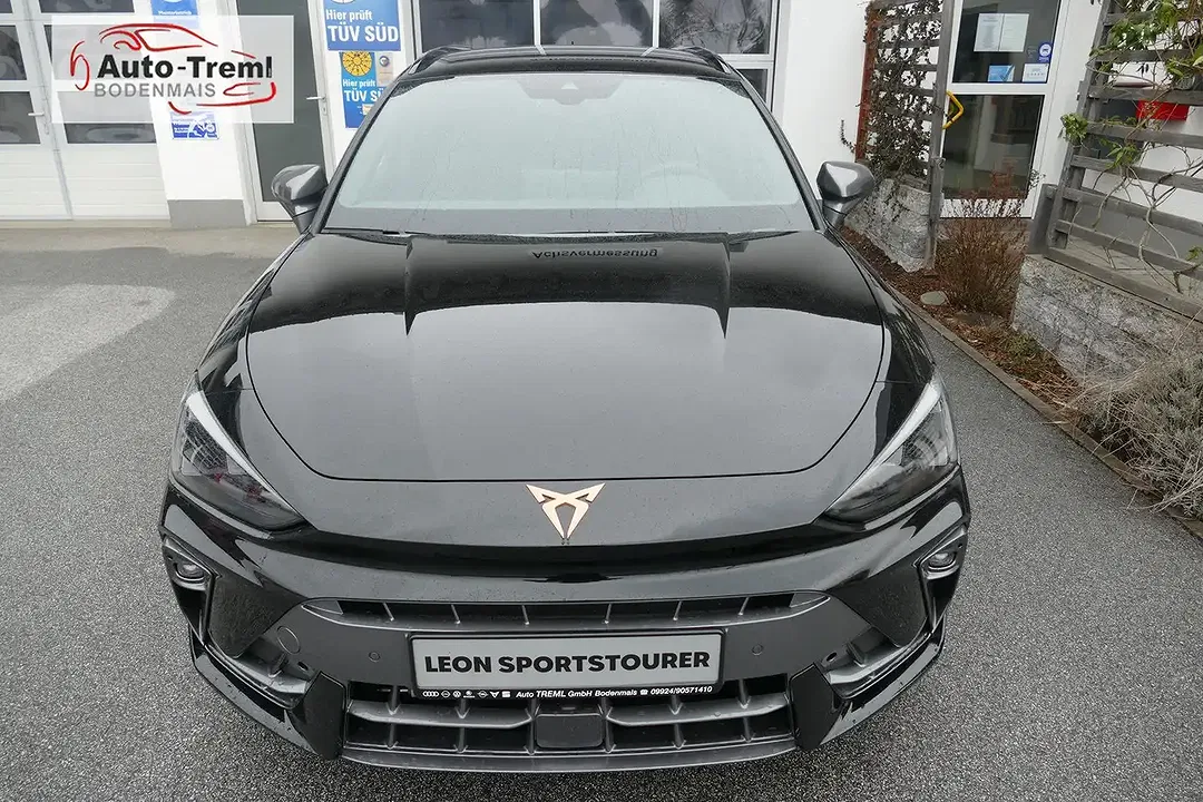 CUPRA Leon - Thumbnail 3