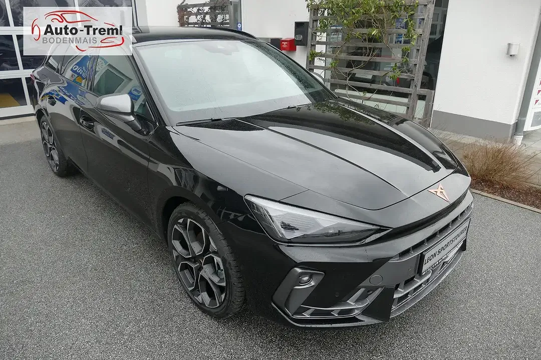 CUPRA Leon - Thumbnail 4