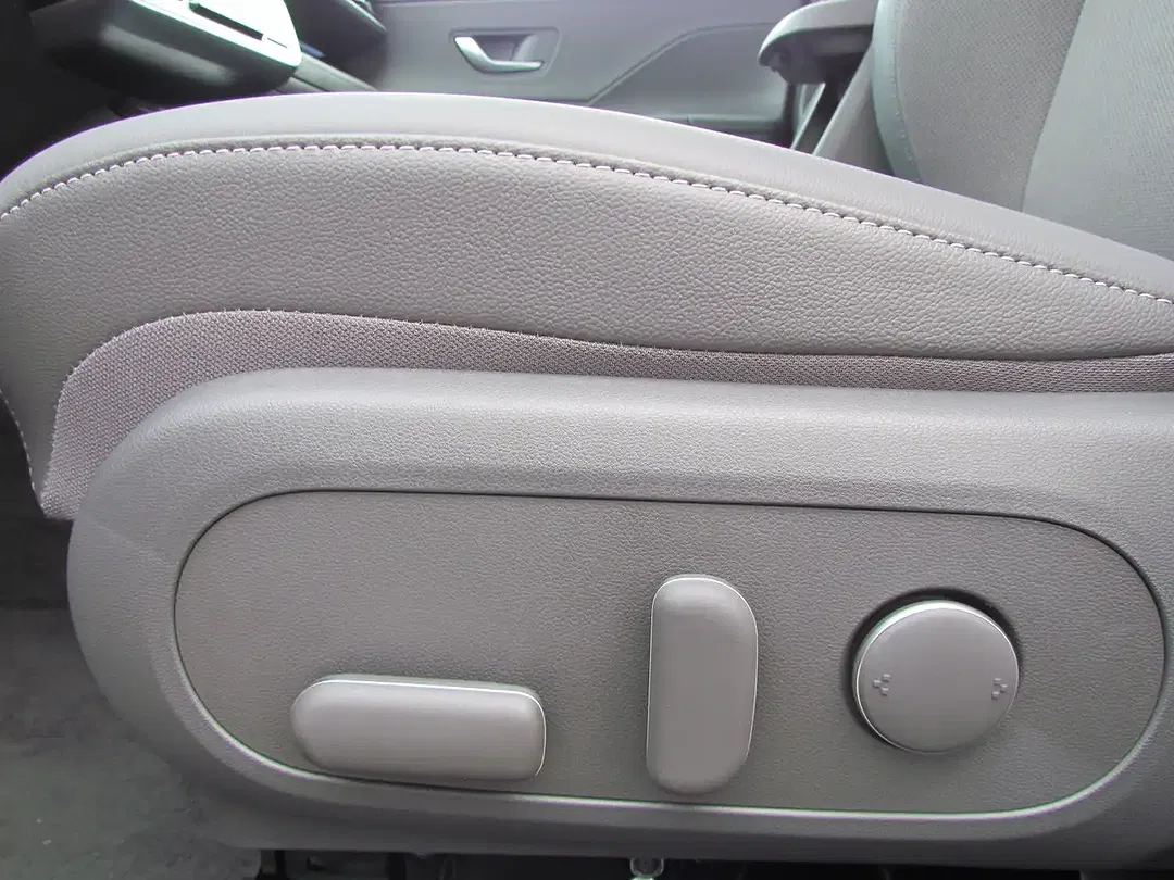 Hyundai KONA - Thumbnail 13