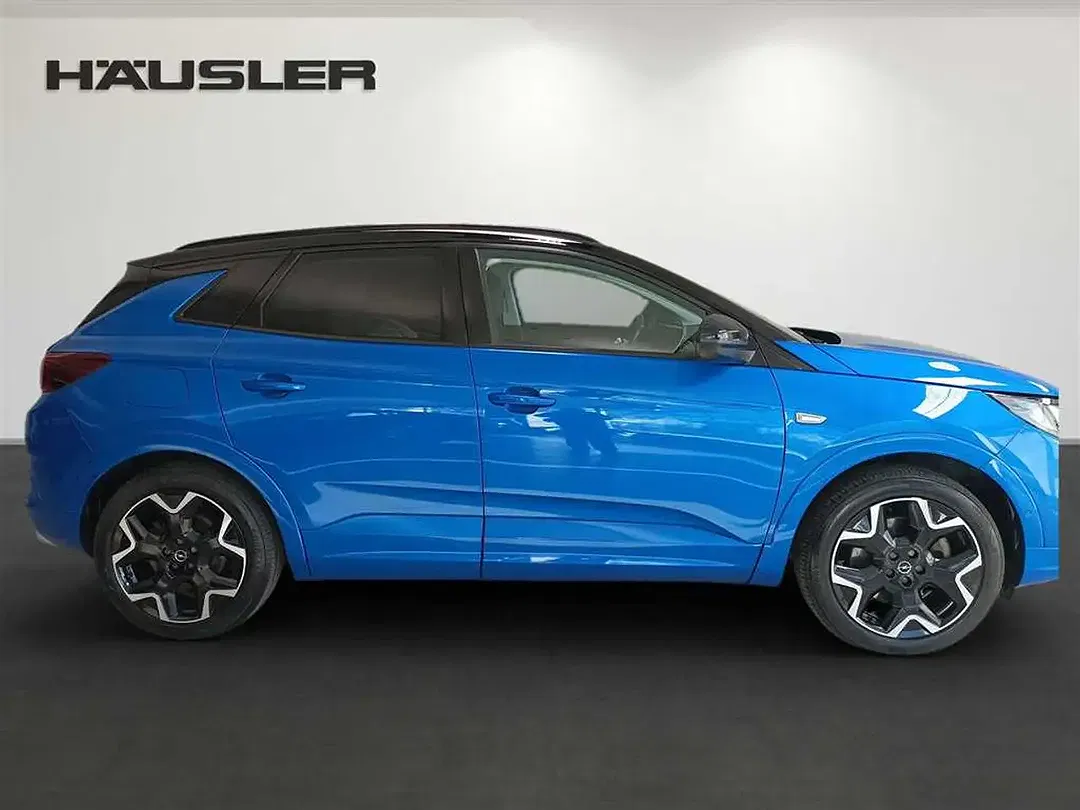 Opel Grandland X - Thumbnail 3