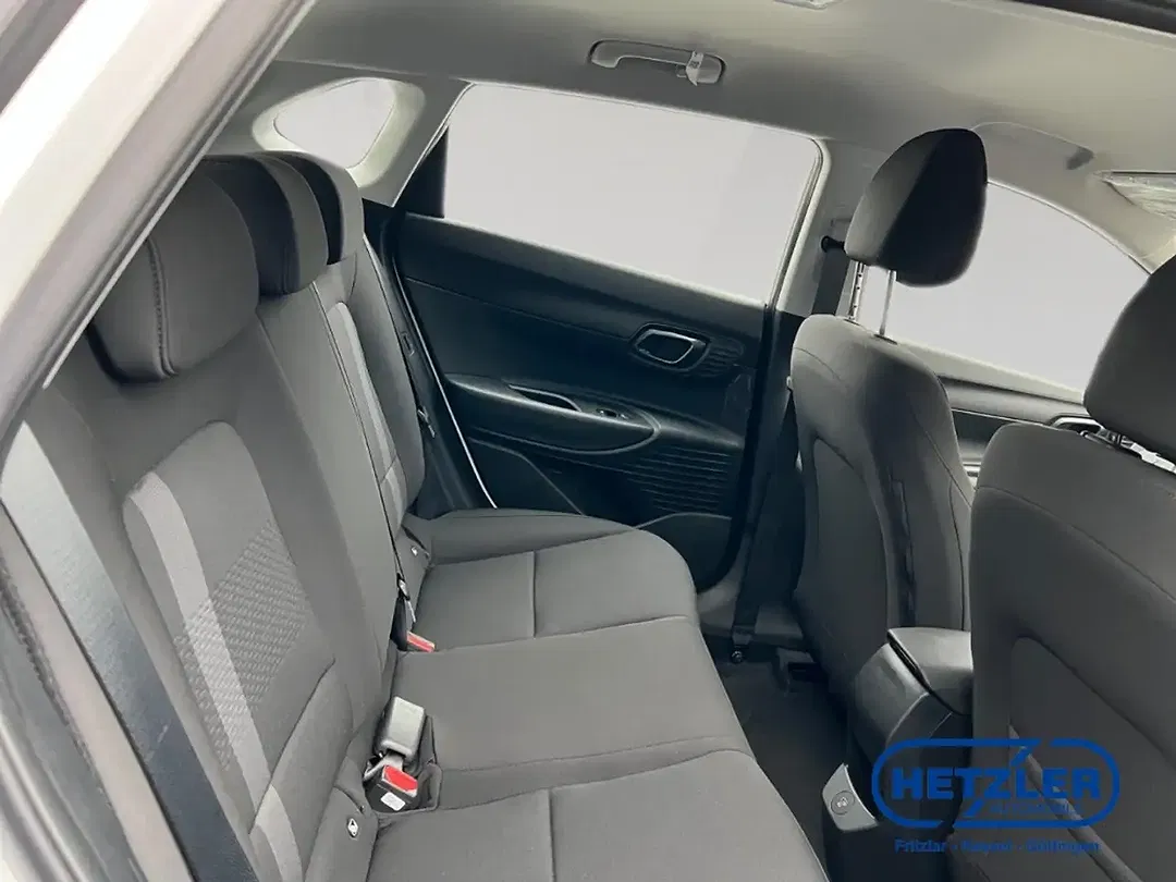 Hyundai i20 - Thumbnail 13