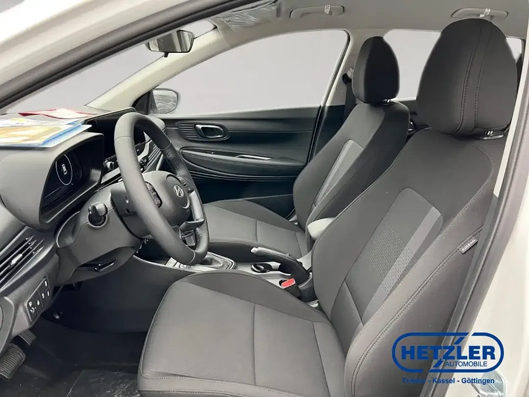 Hyundai i20 - Thumbnail 7