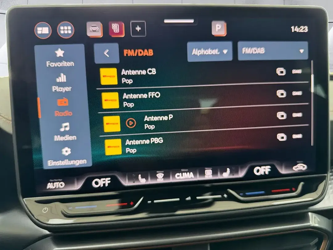 CUPRA Leon - Thumbnail 10