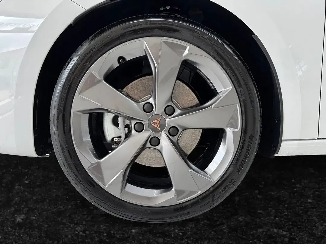 CUPRA Leon - Thumbnail 13
