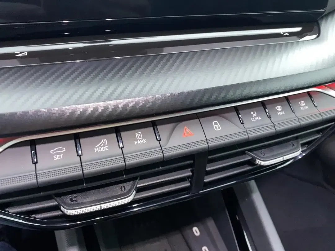 Skoda Octavia - Thumbnail 15