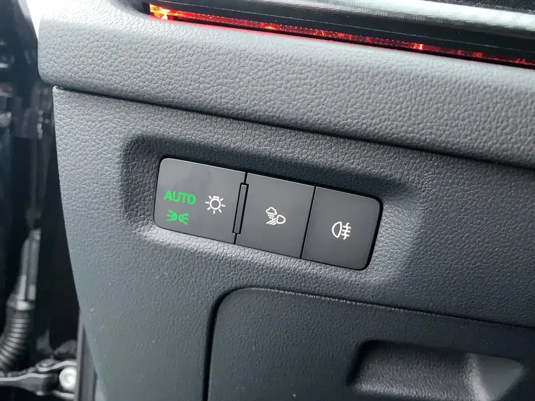 Skoda Octavia - Thumbnail 8