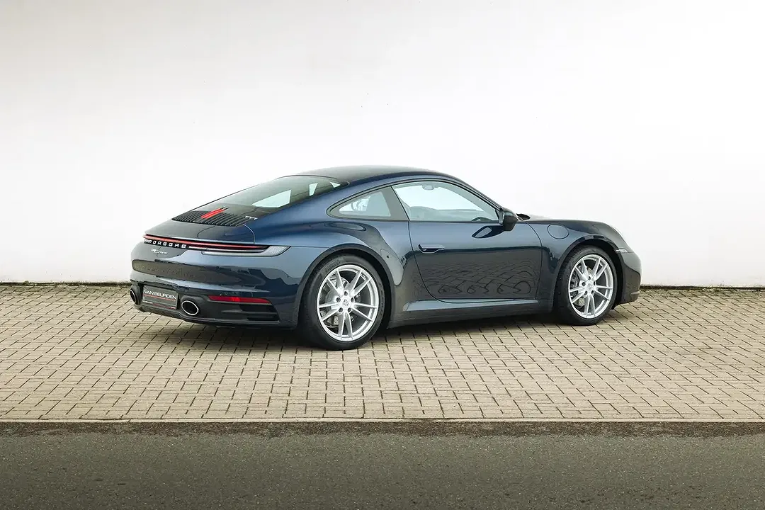 Porsche 992 - Thumbnail 5