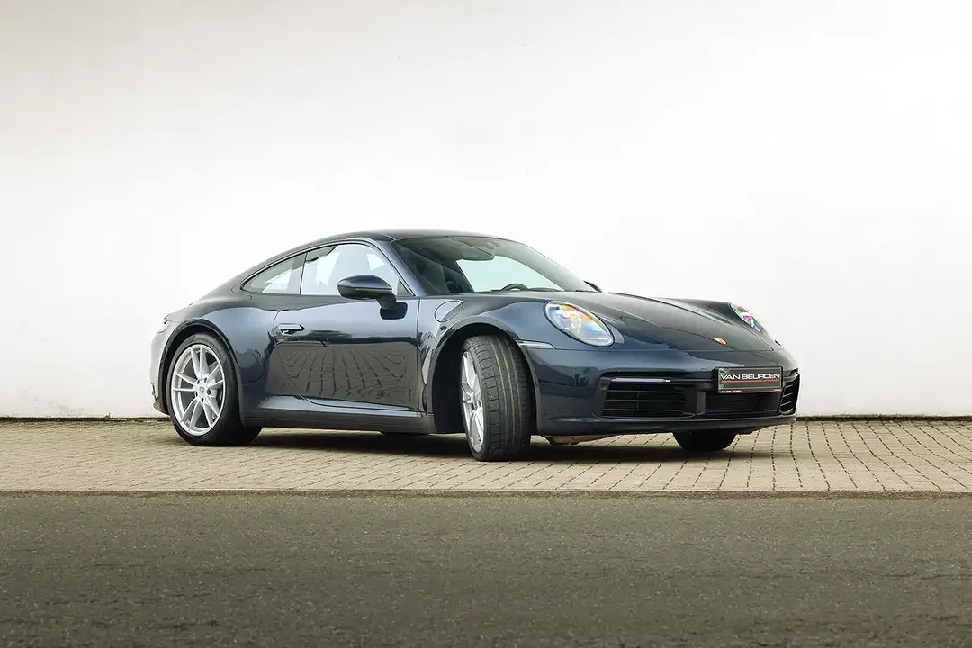 Porsche 992 - Thumbnail 9