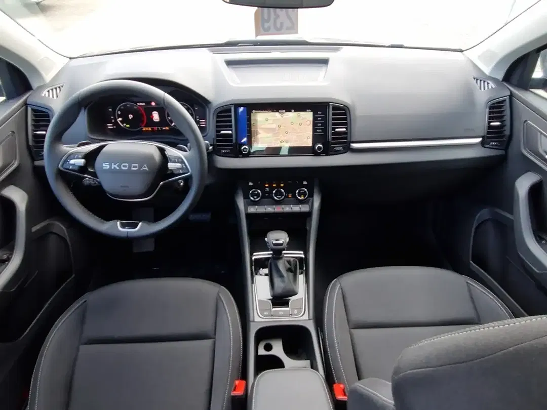 Skoda Karoq - Thumbnail 7