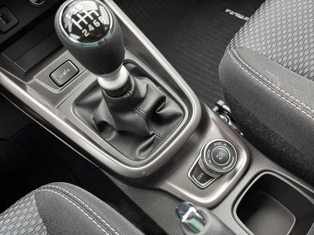 Suzuki Vitara - Thumbnail 10