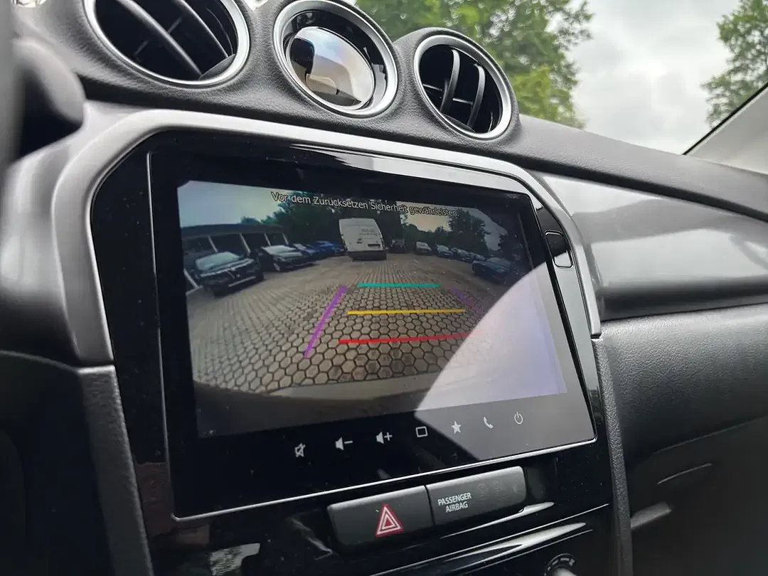 Suzuki Vitara - Thumbnail 11