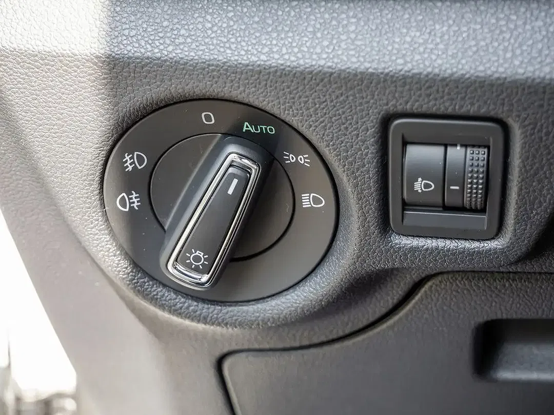 Skoda Kamiq - Thumbnail 14