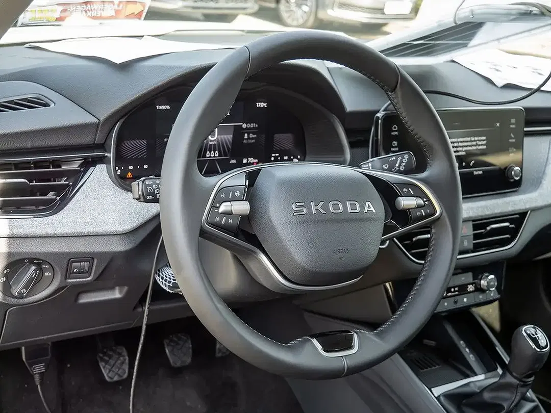 Skoda Kamiq - Thumbnail 7