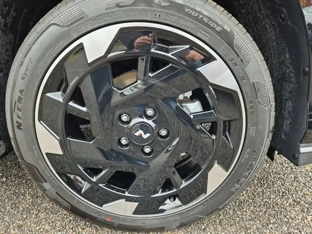 Hyundai KONA - Thumbnail 8