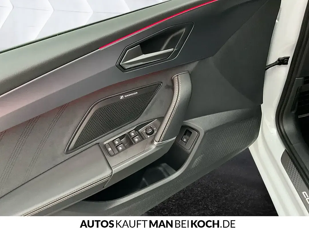 CUPRA Leon - Thumbnail 12