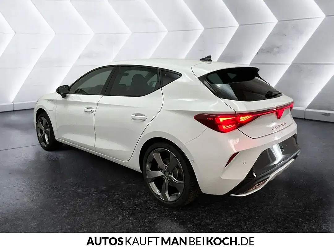 CUPRA Leon - Thumbnail 2