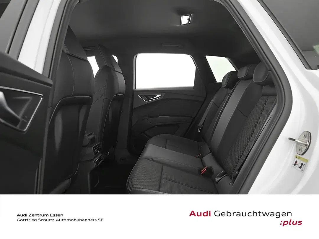 Audi Q4 e-tron - Thumbnail 12