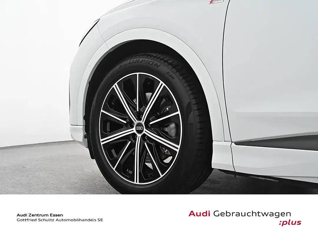 Audi Q4 e-tron - Thumbnail 6