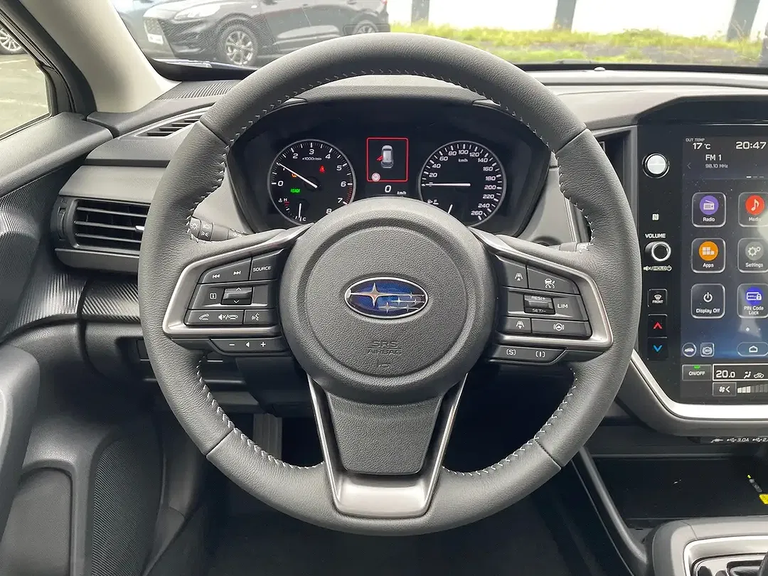 Subaru Crosstrek - Thumbnail 10