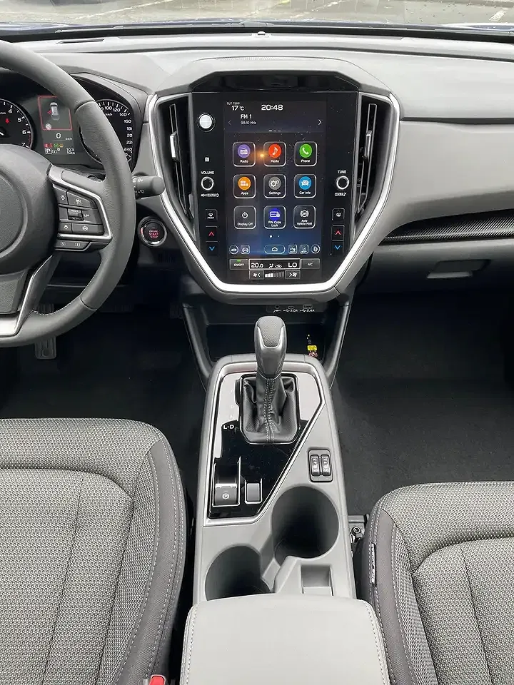Subaru Crosstrek - Thumbnail 11