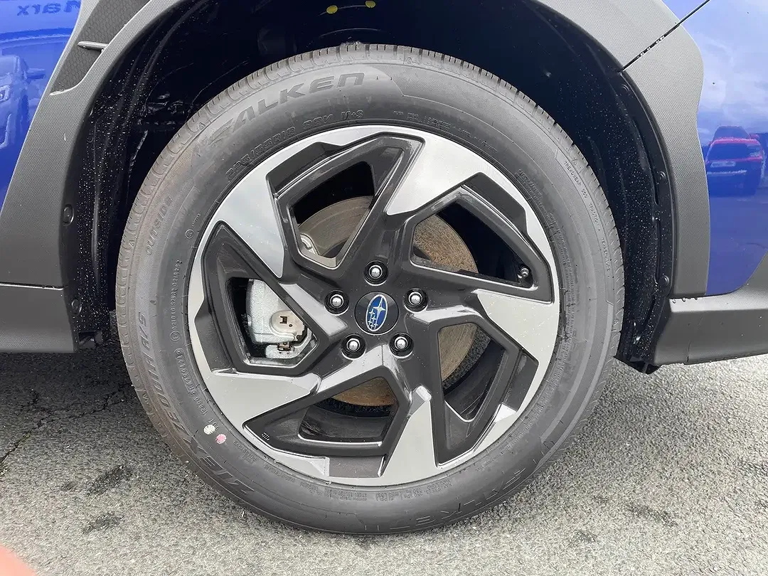Subaru Crosstrek - Thumbnail 15