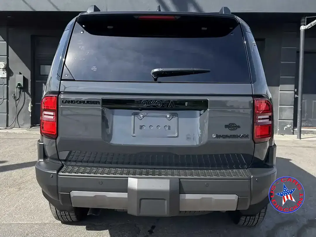Toyota Land Cruiser - Thumbnail 5