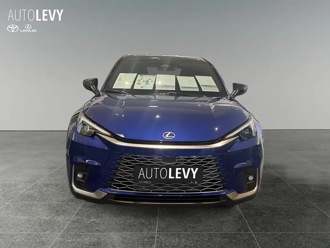 Lexus LBX - Thumbnail 7
