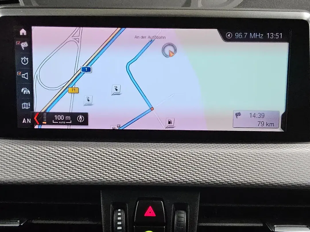BMW X1 - Thumbnail 7