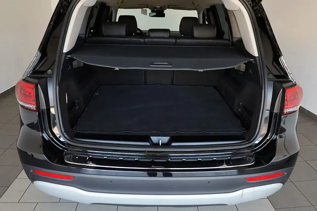 Mercedes-Benz GLB 200 - Thumbnail 24