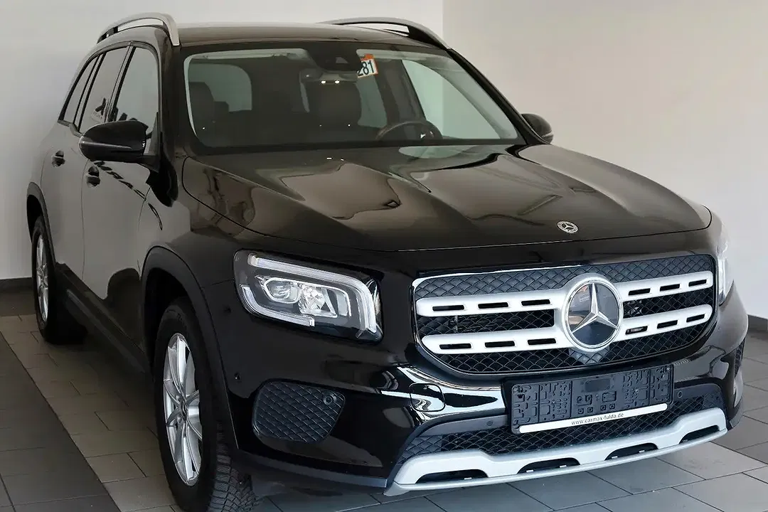 Mercedes-Benz GLB 200 - Thumbnail 7