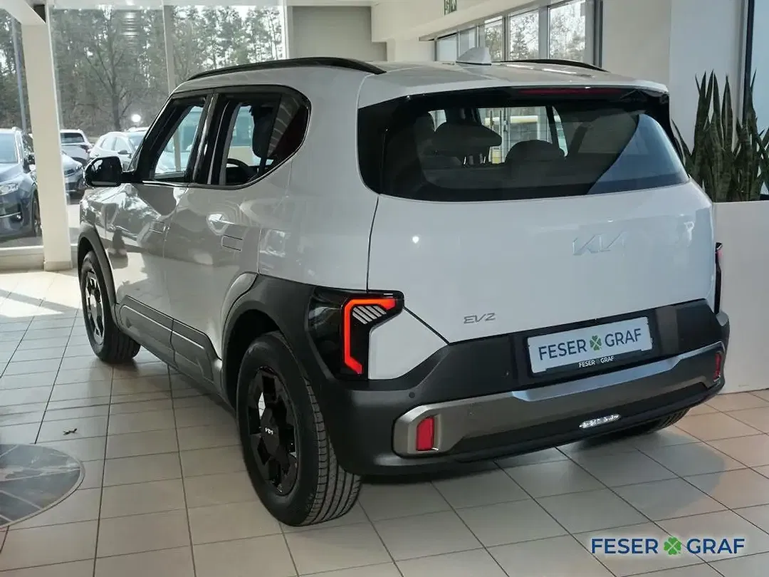 Kia EV2 - Thumbnail 2